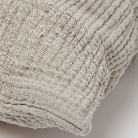 Peluxes Breathable Fiber Pillow